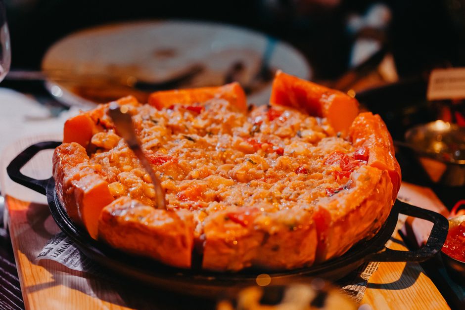 Lou Malnati's-Style Deep-Dish with Semolina