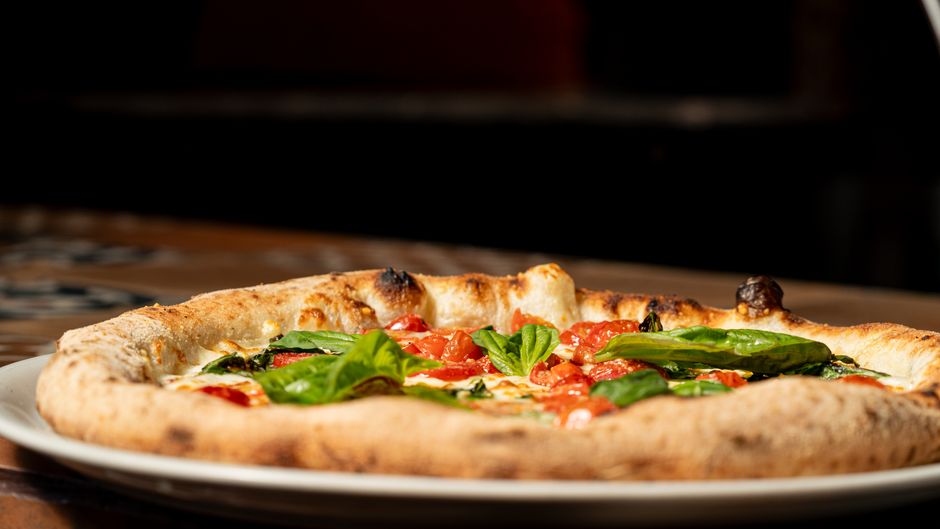 Pizza Canotto with Biga